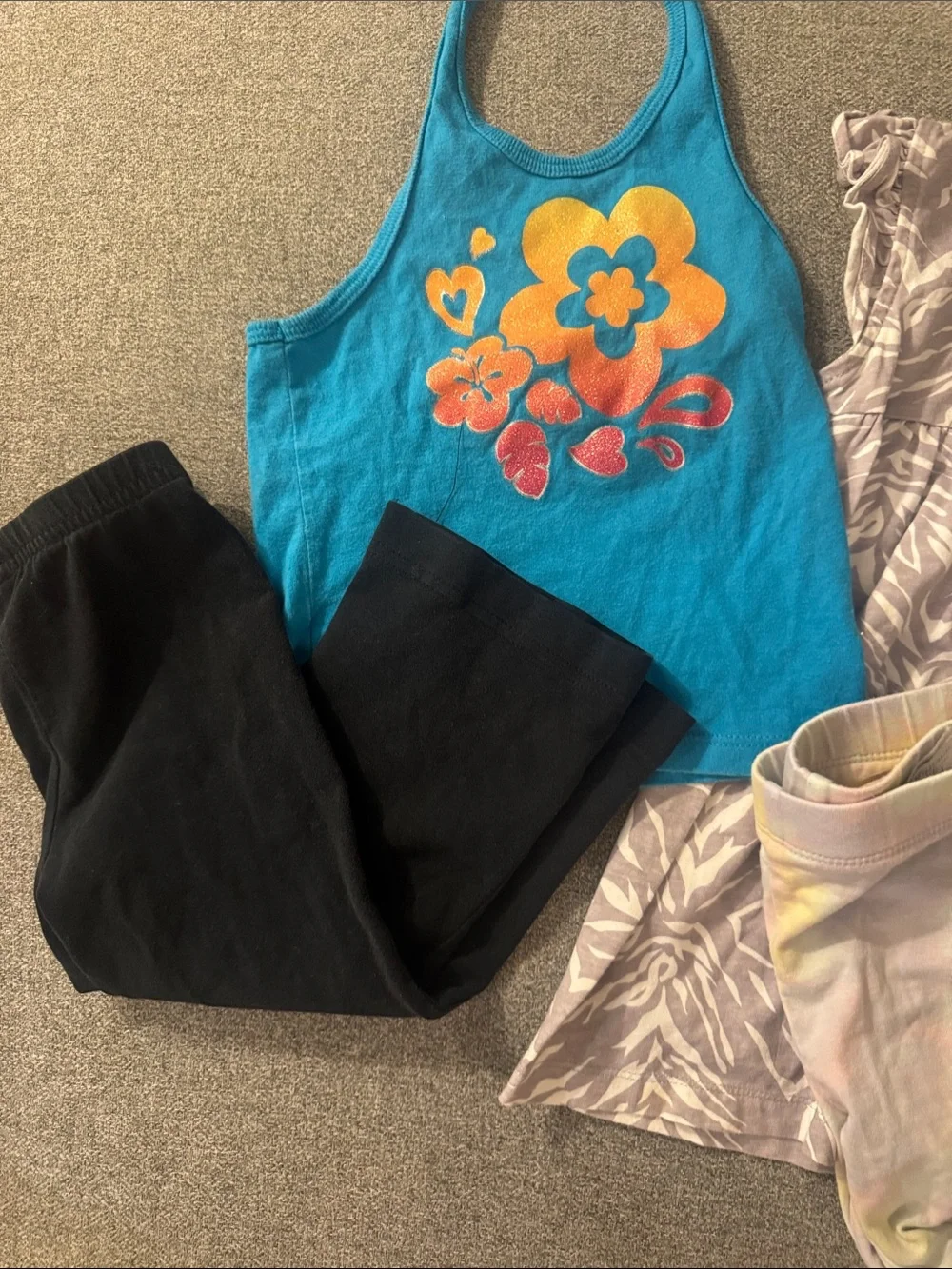 5/$15- Girl’s bundle size 24 months